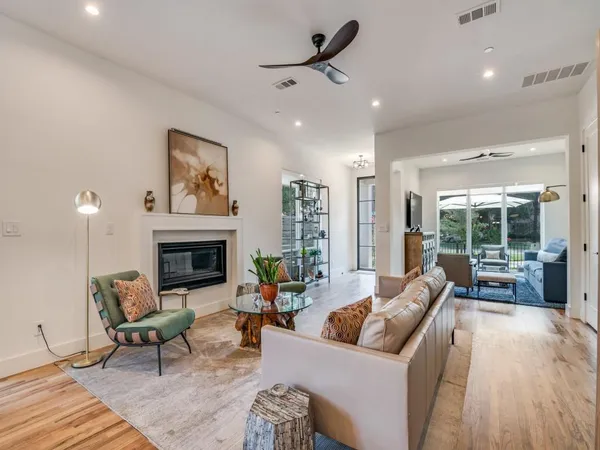 $9,500 | 4200 University Boulevard, University Park, TX 75205