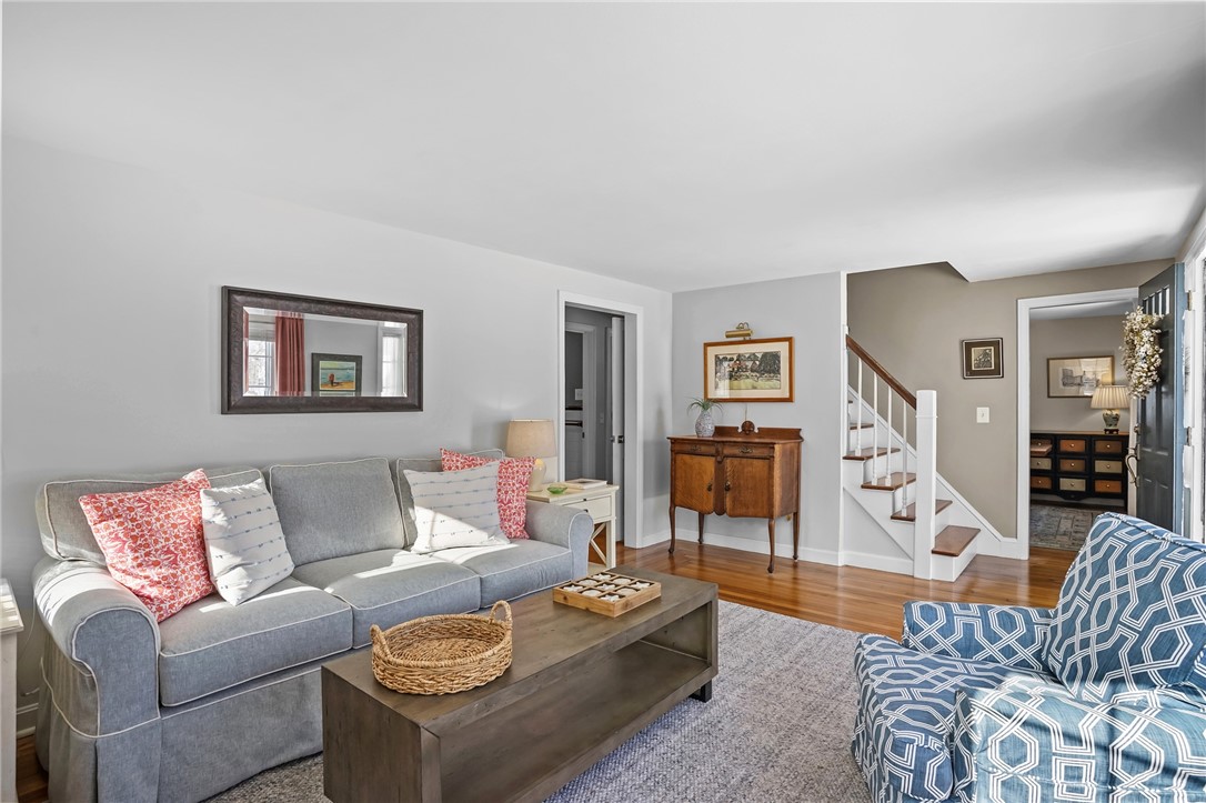 44 Westbrook Road Warwick, RI 02886 - Photo 11 of 44