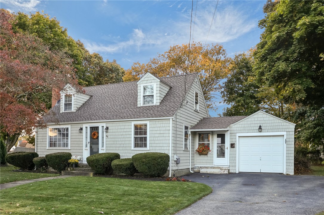 44 Westbrook Road Warwick, RI 02886 - Photo 4 of 44