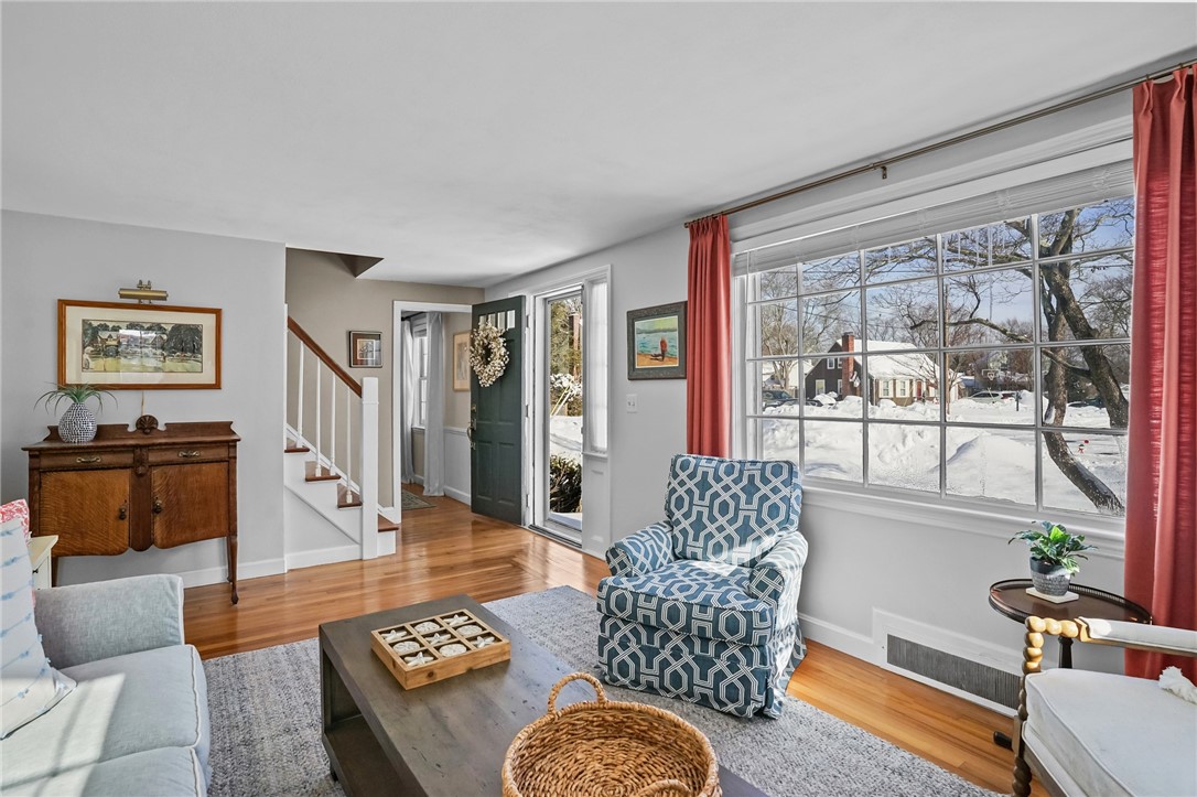 44 Westbrook Road Warwick, RI 02886 - Photo 8 of 44