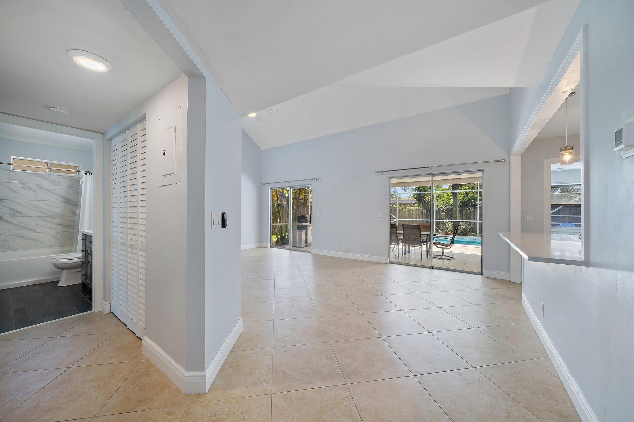 17999 Anchor Drive Jupiter, FL 33458 - Photo 13 of 35 019-17999AnchorDr-Jupiter-FL-SMALL