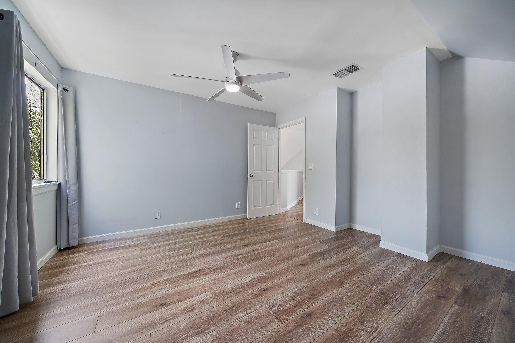 17999 Anchor Drive Jupiter, FL 33458 - Photo 32 of 35 043-17999AnchorDr-Jupiter-FL-SMALL