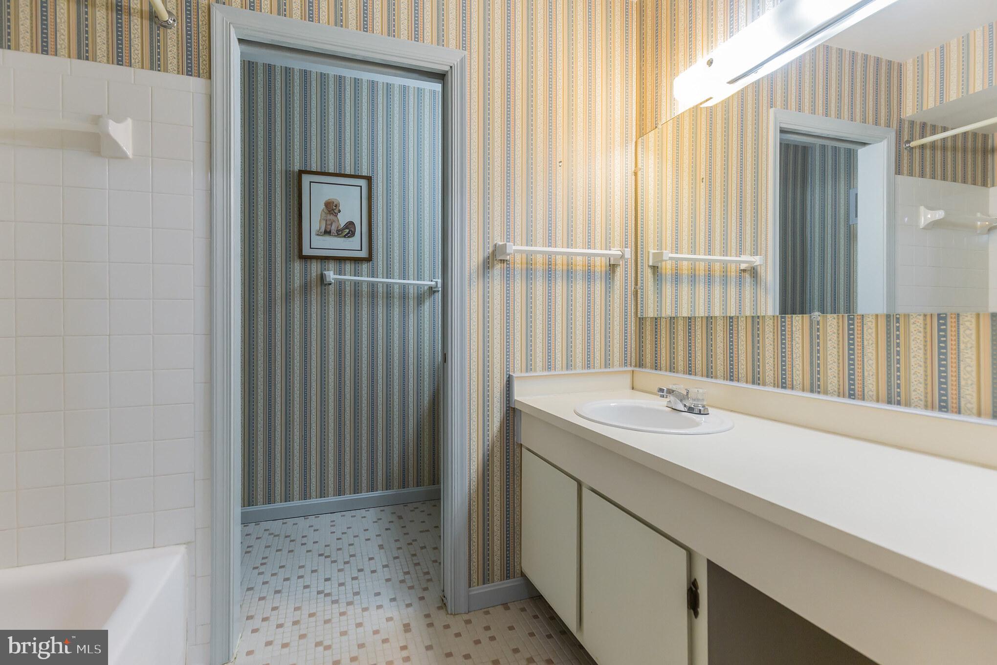 8314 Wickham Road Springfield, VA 22152 - Photo 11 of 31 Master Bath