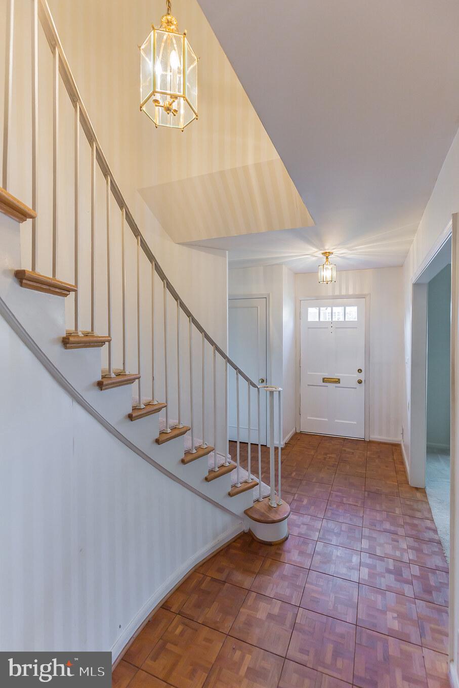 8314 Wickham Road Springfield, VA 22152 - Photo 17 of 31 Hallway main level with hardwood floors