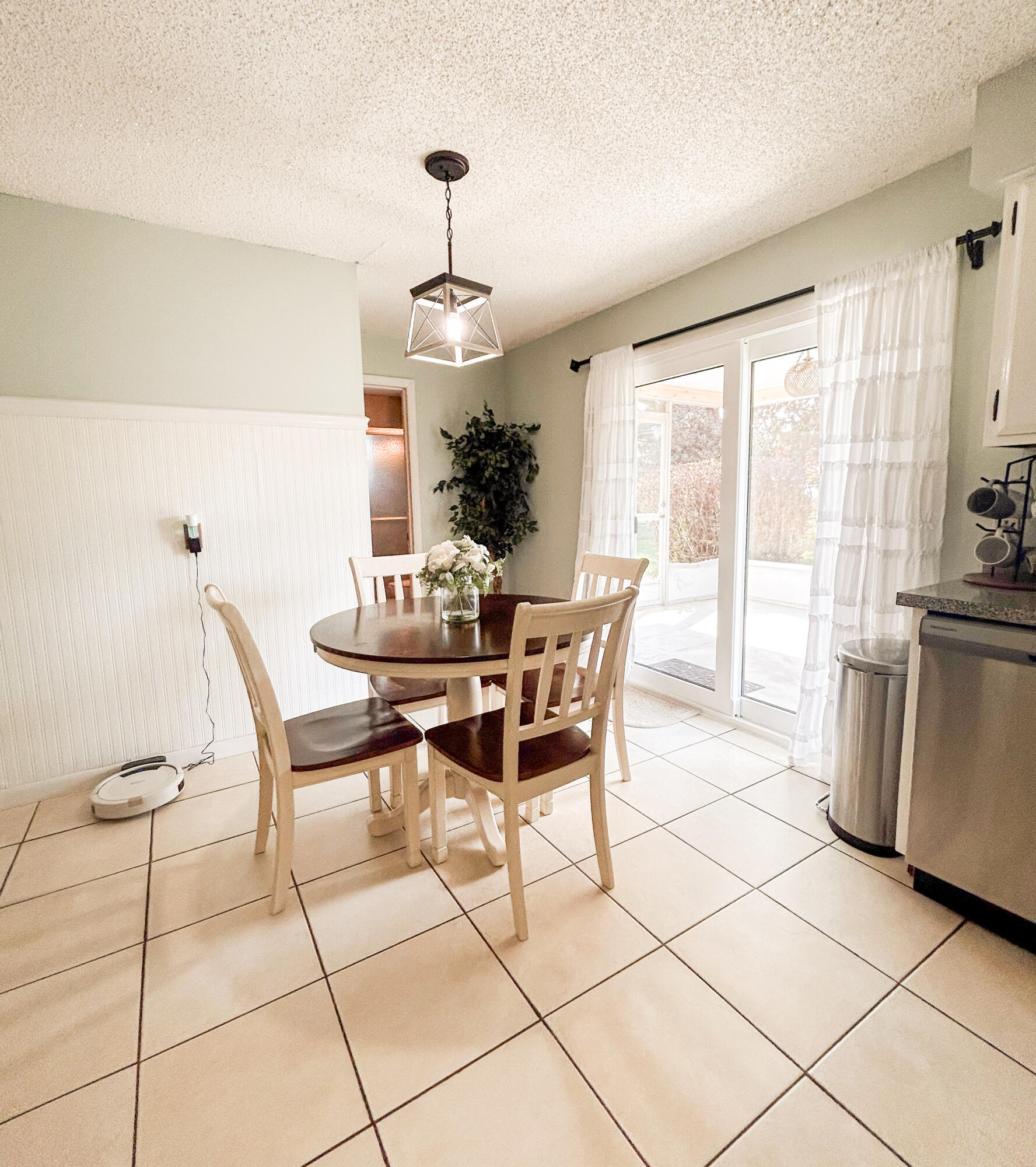 4709 Sunset Boulevard Fort Pierce, FL 34982 - Photo 15 of 33 12-IMG_0886