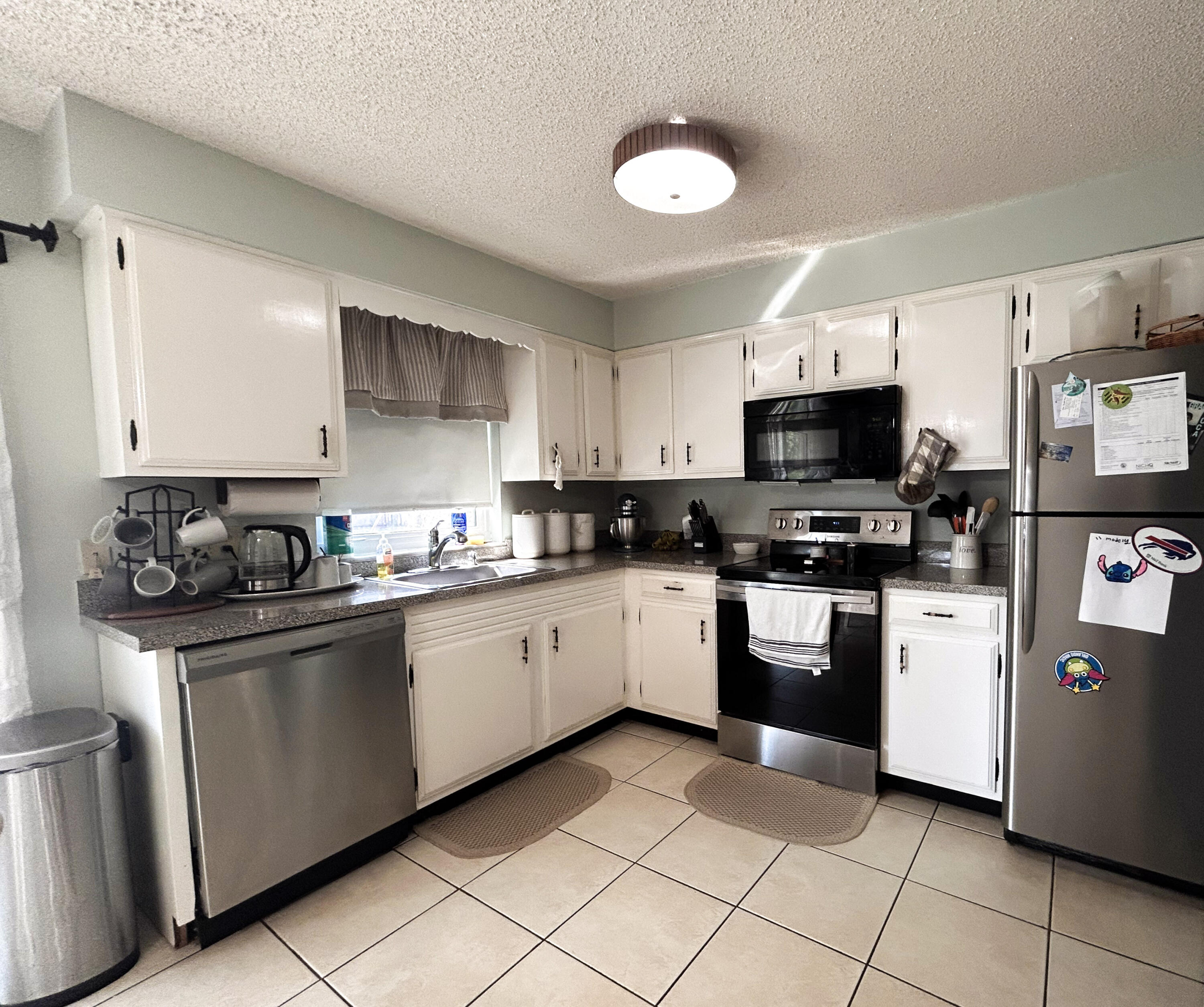 4709 Sunset Boulevard Fort Pierce, FL 34982 - Photo 10 of 33 4-IMG_0878
