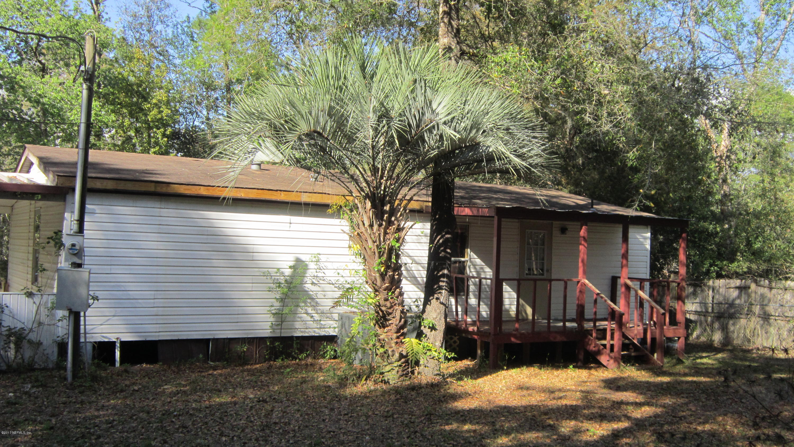225 3rd Way Interlachen, FL 32148 - Photo 14 of 18 Back yard