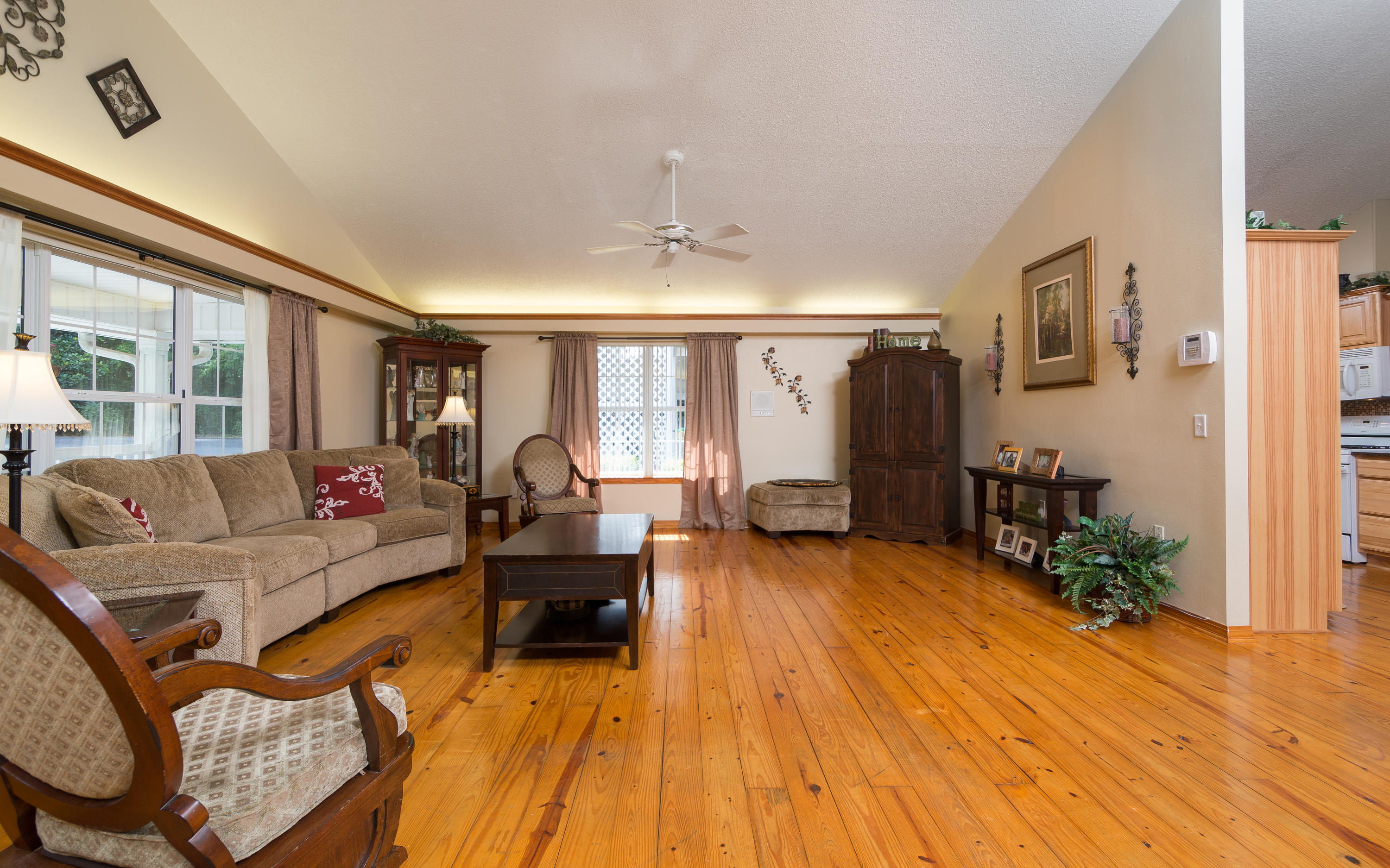 148 Jones Road Crestview, FL 32536 - Photo 6 of 21 Gallery Image 6