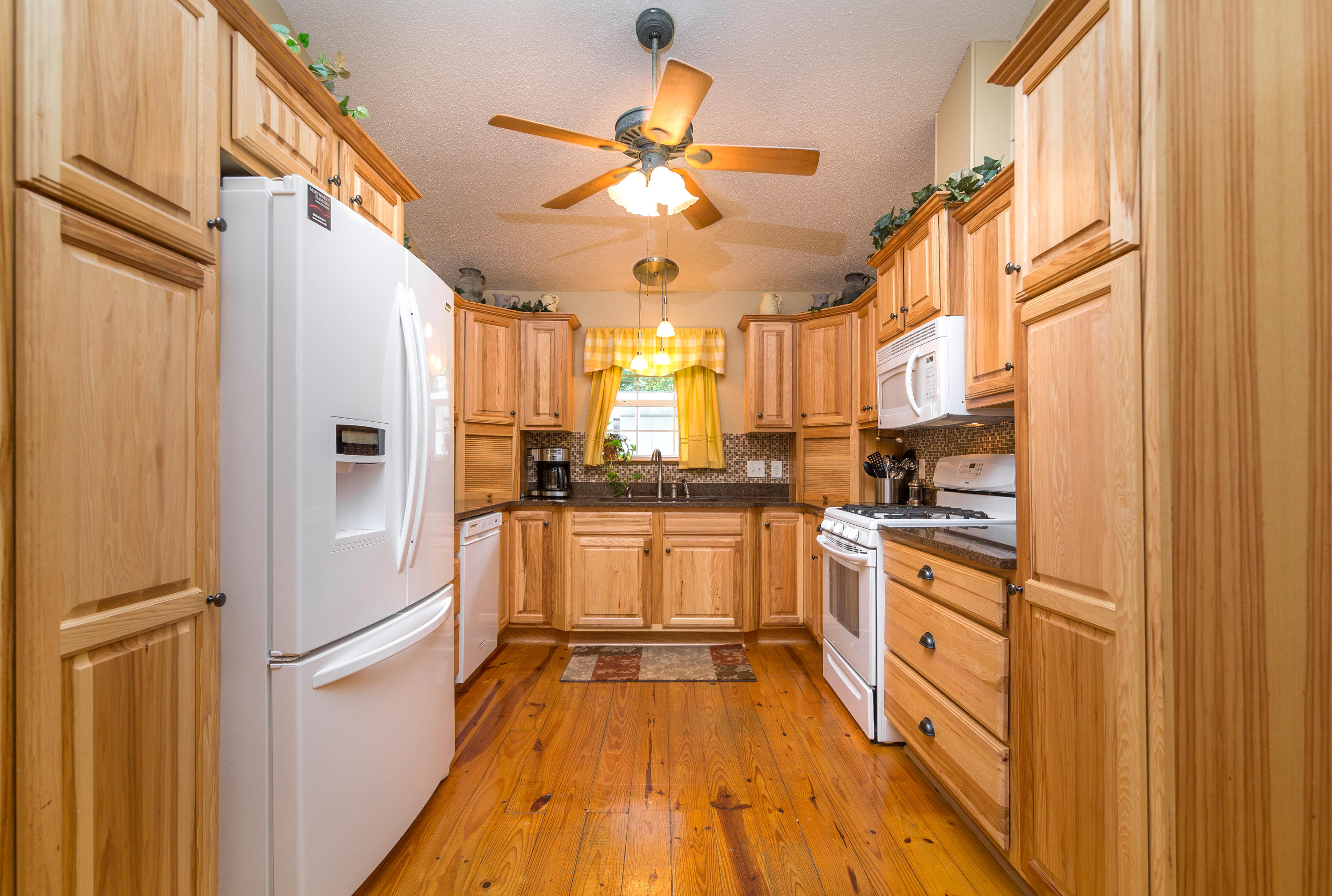 148 Jones Road Crestview, FL 32536 - Photo 9 of 21 Gallery Image 9