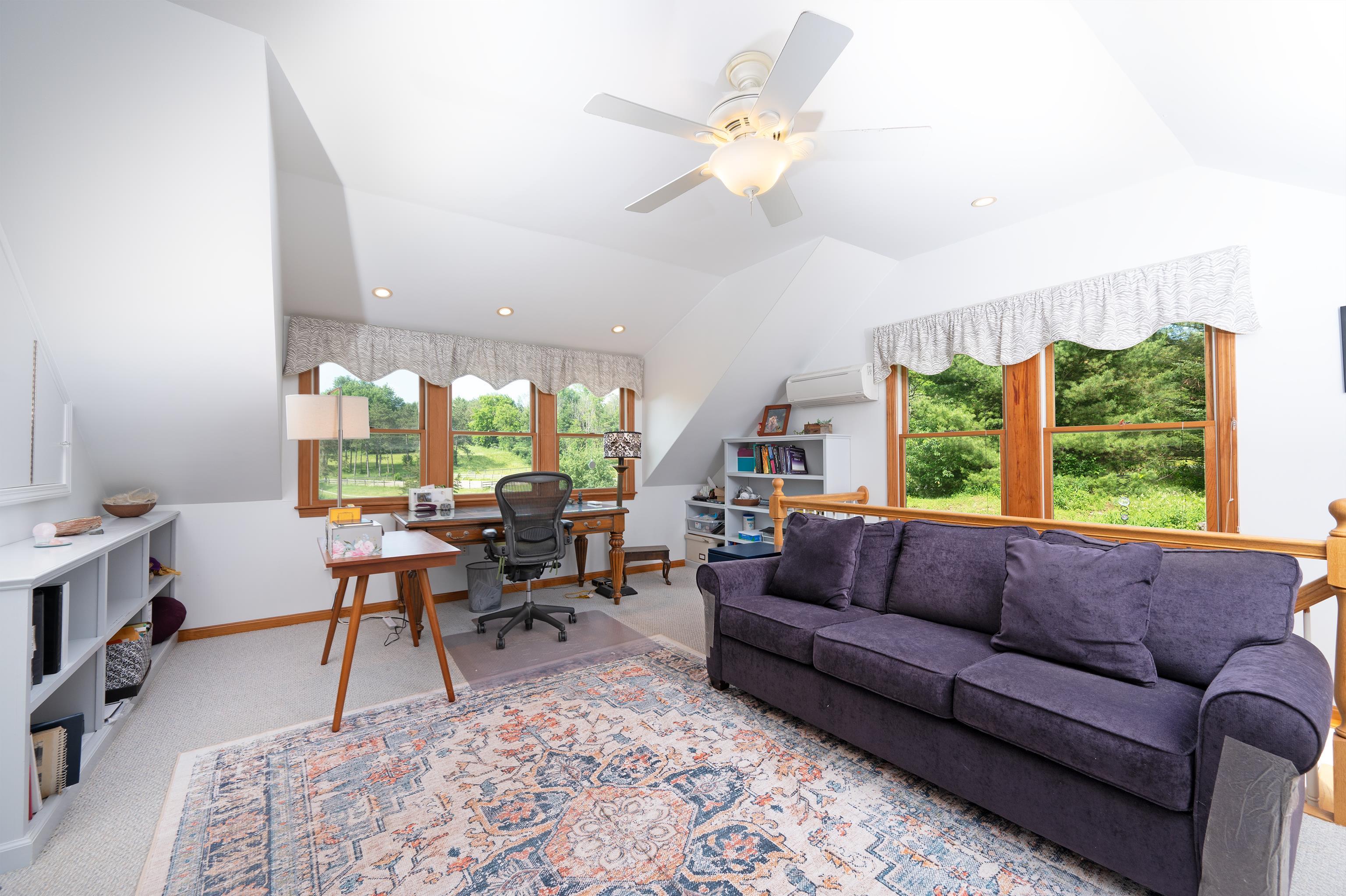 695 Barber Pond Road Pownal, VT 05261 - Photo 19 of 31