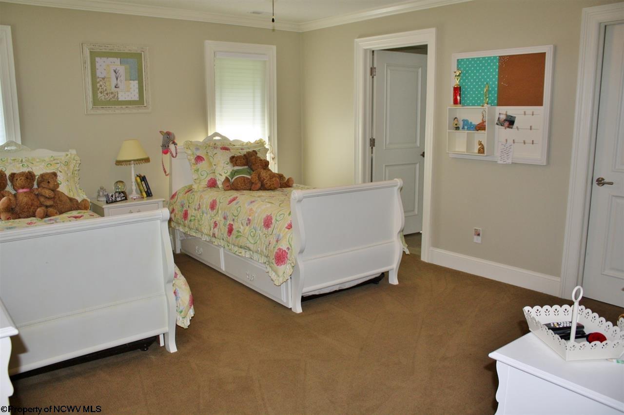 228 Horseshoe Road Morgantown, WV 26508 - Photo 11 of 20 Gallery Image 11