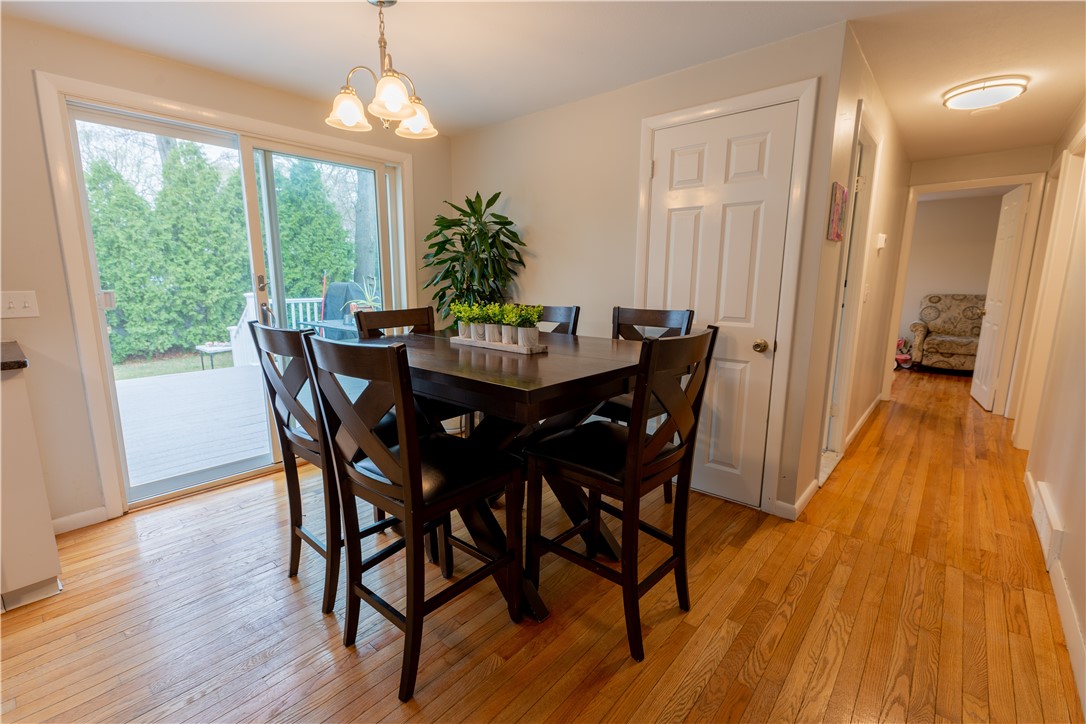 49 Hagerstown Road Warwick, RI 02886 - Photo 6 of 22