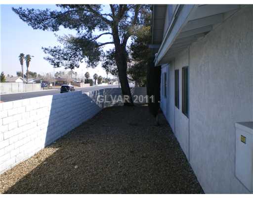 5701 Smoke Ranch Road, Unit B Las Vegas, NV 89108 - Photo 12 of 14 Other.