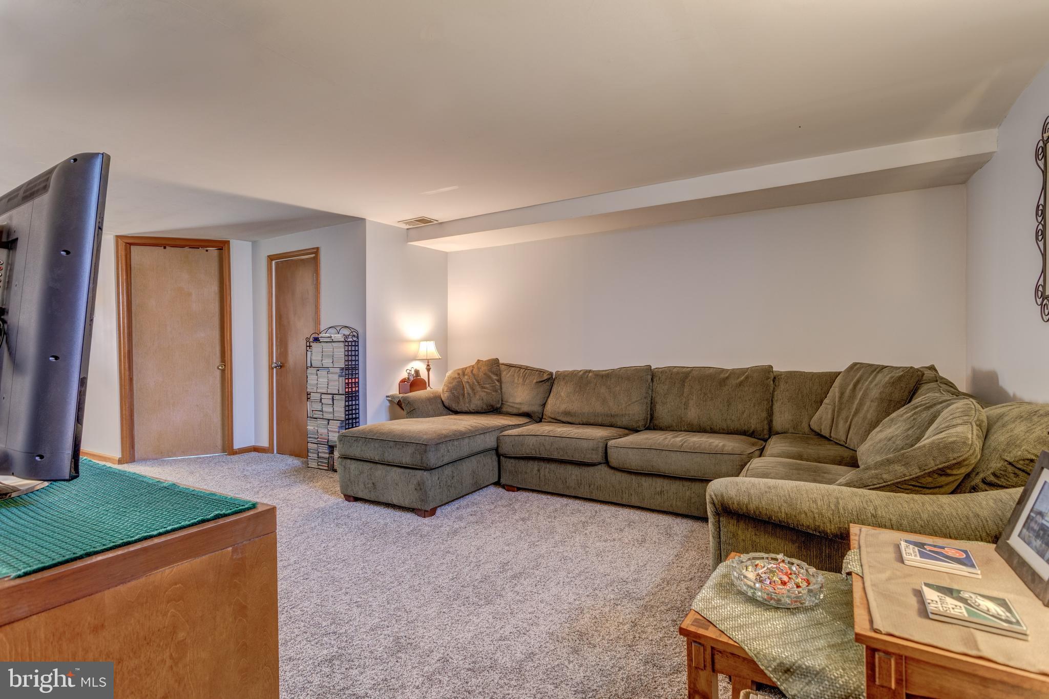 412 Rively Avenue Collingdale, PA 19023 - Photo 21 of 34 Gallery Image 21