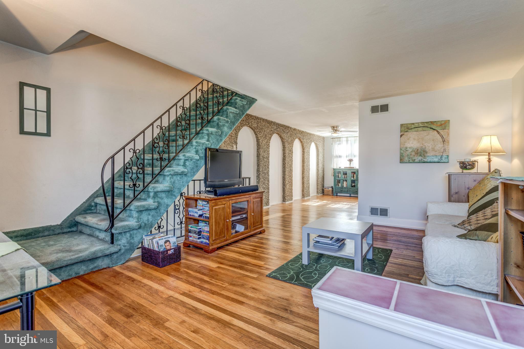 412 Rively Avenue Collingdale, PA 19023 - Photo 6 of 34 Gallery Image 6