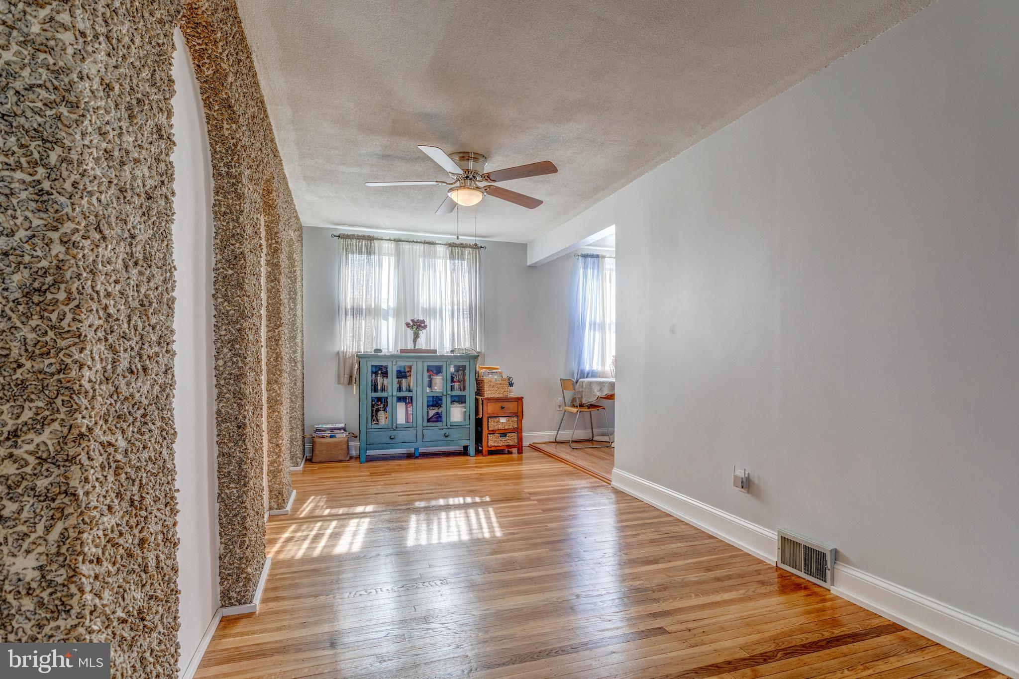 412 Rively Avenue Collingdale, PA 19023 - Photo 9 of 34 Gallery Image 9