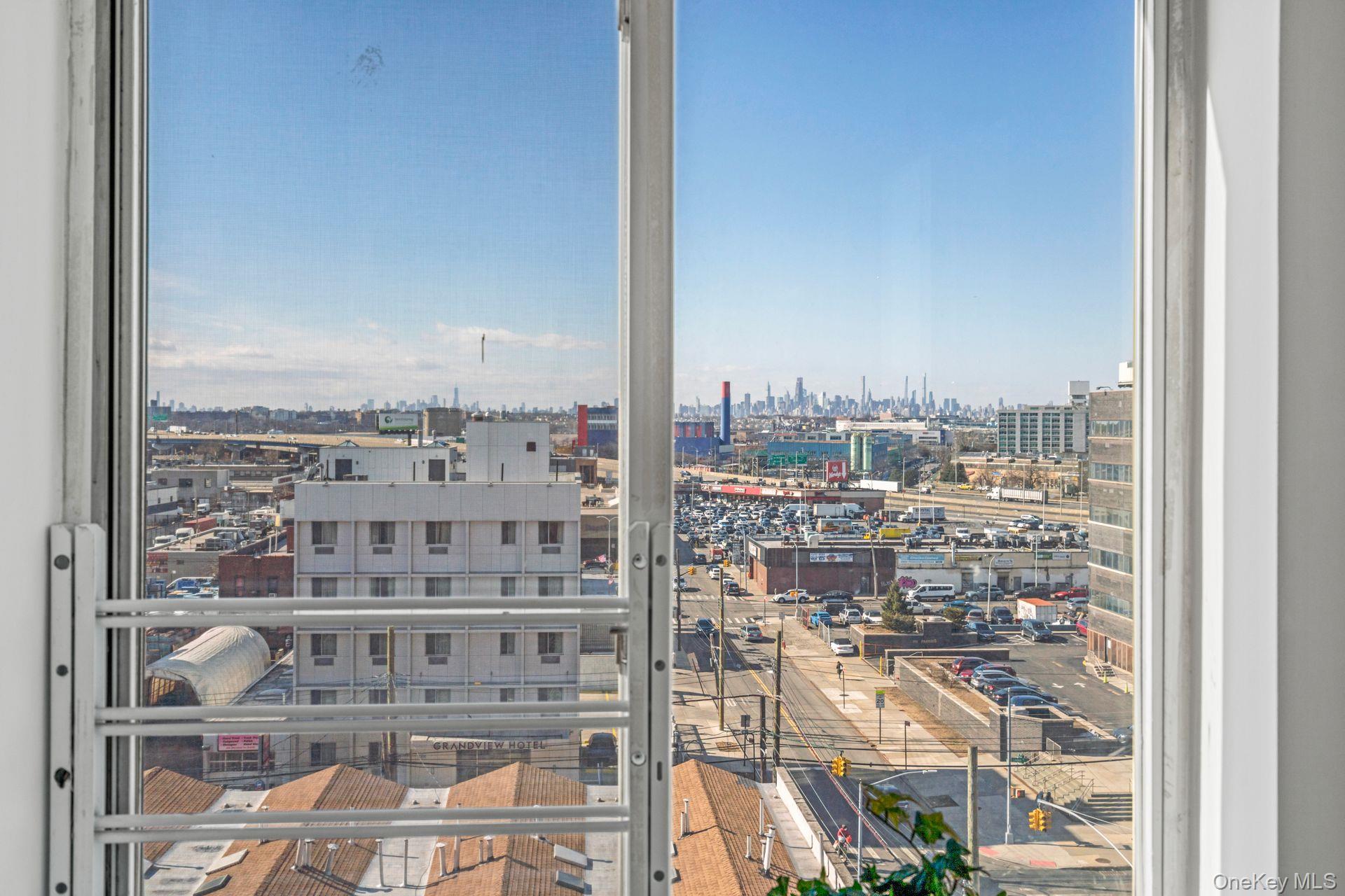 136-16 31st Road, Unit 8B Queens, NY 11354 - Photo 19 of 23 Property's view of city