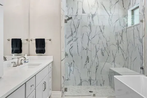 $749,000 | 108 Oak Trail Drive, Georgetown, TX 78628