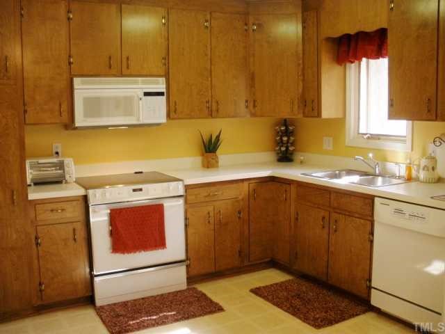 309 Rustic Ridge Road Cary, NC 27511 - Photo 2 of 11 Gallery Image 2