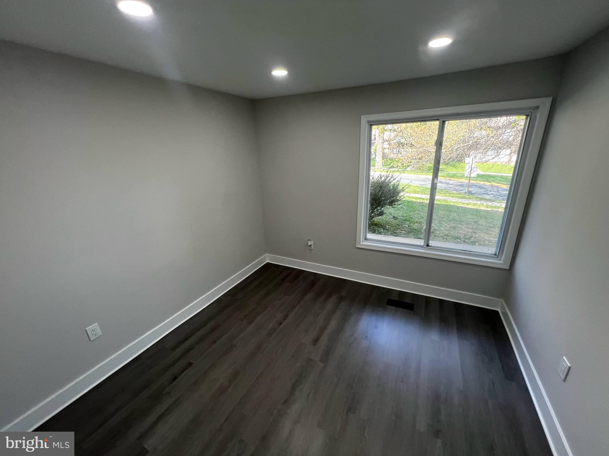 9114 Centerway Road Gaithersburg, MD 20879 - Photo 13 of 20 Gallery Image 13