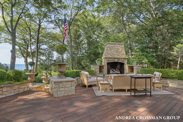 $7,250,000 | 4076 Fiddlers Way, Holland, MI 49423