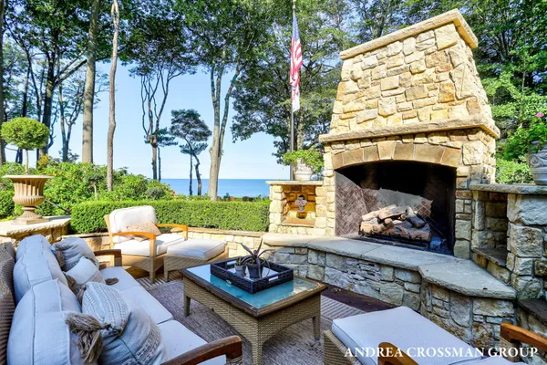 $7,250,000 | 4076 Fiddlers Way, Holland, MI 49423