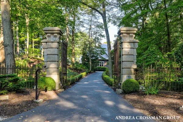 $7,250,000 | 4076 Fiddlers Way, Holland, MI 49423