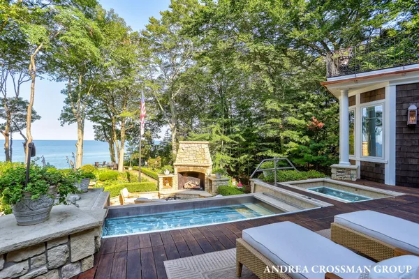 $7,250,000 | 4076 Fiddlers Way, Holland, MI 49423
