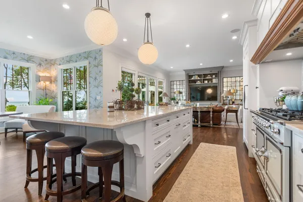 $7,250,000 | 4076 Fiddlers Way, Holland, MI 49423