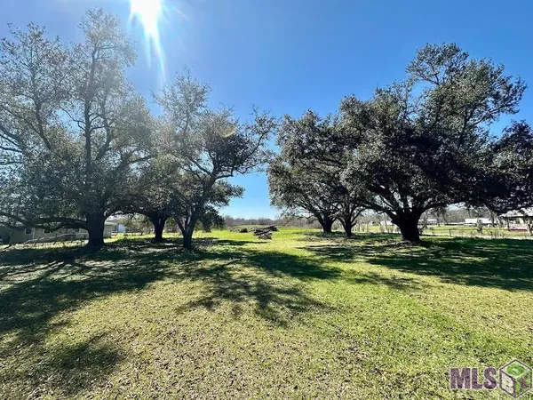 $199,900 | 302 Lower Country Drive, Bourg, LA 70343