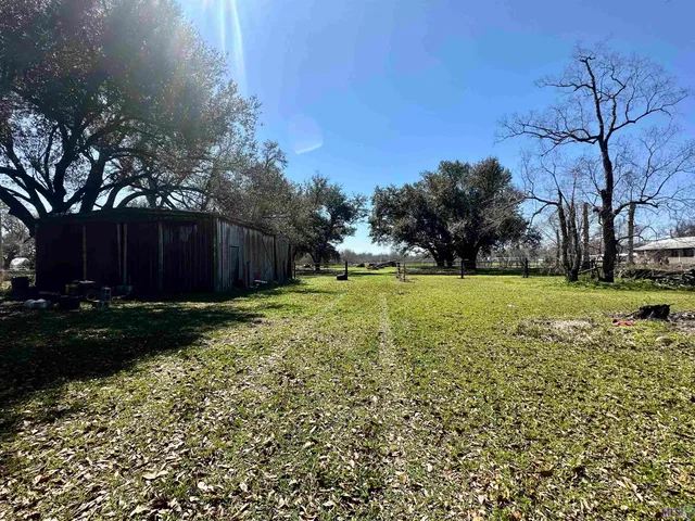 $199,900 | 302 Lower Country Drive, Bourg, LA 70343