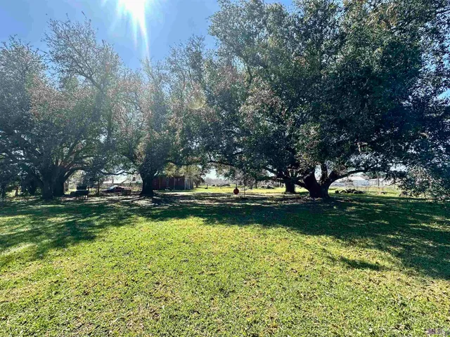 $199,900 | 302 Lower Country Drive, Bourg, LA 70343