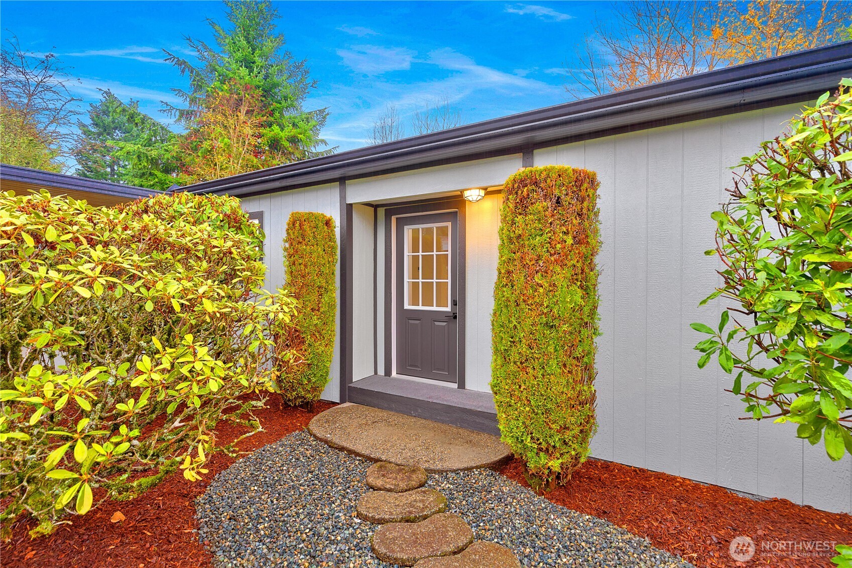 201 Union Avenue Southeast, Unit 74 Renton, WA 98059 - Photo 3 of 39 Gallery Image 3