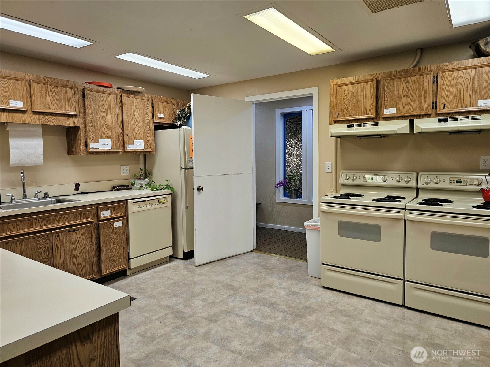 201 Union Avenue Southeast, Unit 74 Renton, WA 98059 - Photo 35 of 39 Gallery Image 35