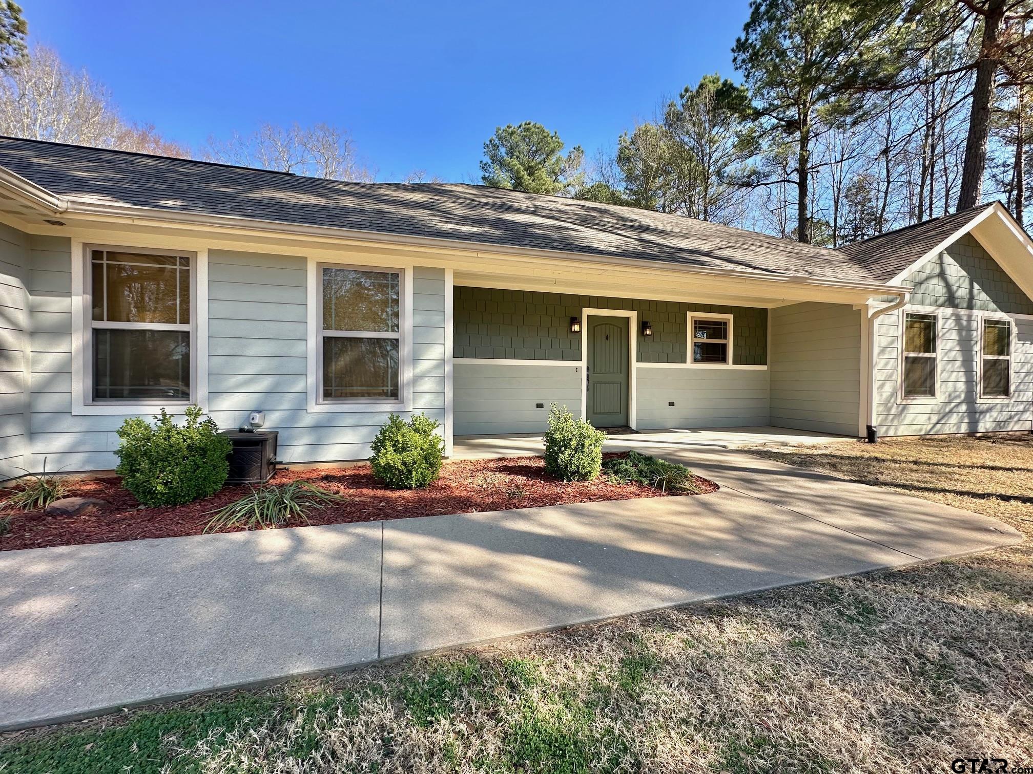 201 Memory Lane Kilgore, TX 75662 - Photo 2 of 45