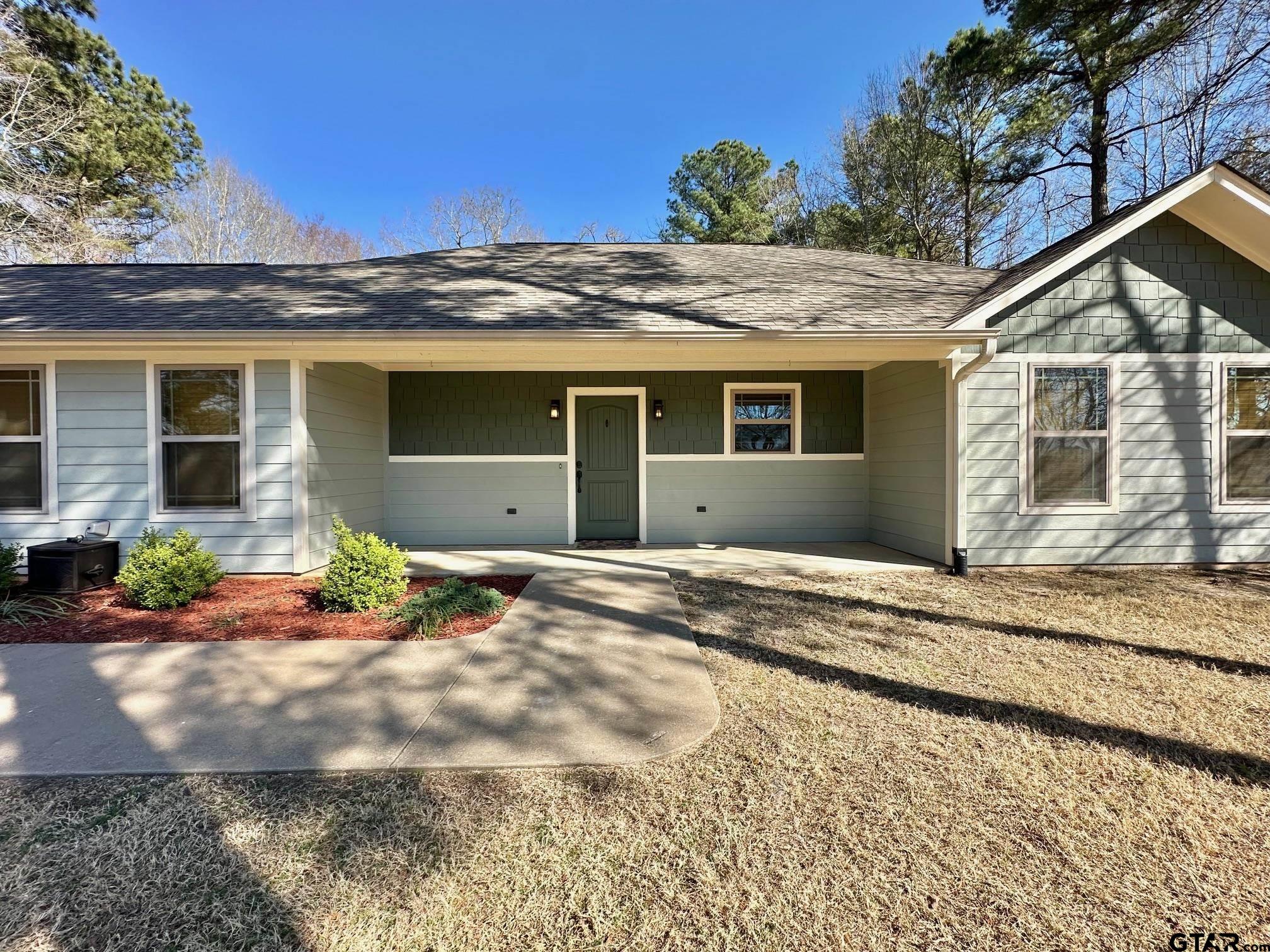 201 Memory Lane Kilgore, TX 75662 - Photo 3 of 45