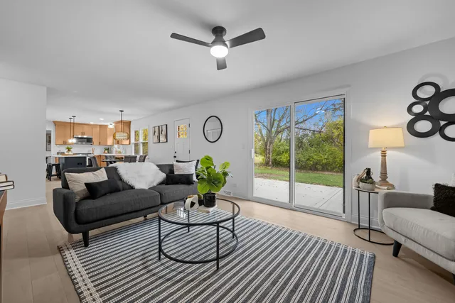 a view of residential houses with outdoor space