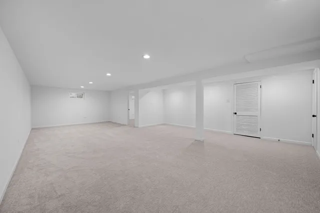 $715,000 | 7205 Walden Lane, Darien, IL 60561