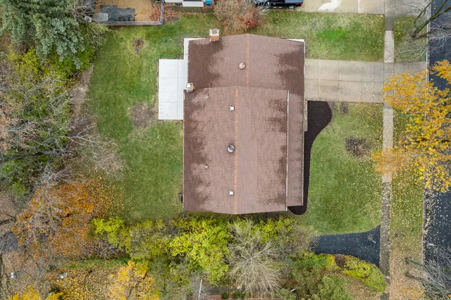 $715,000 | 7205 Walden Lane, Darien, IL 60561