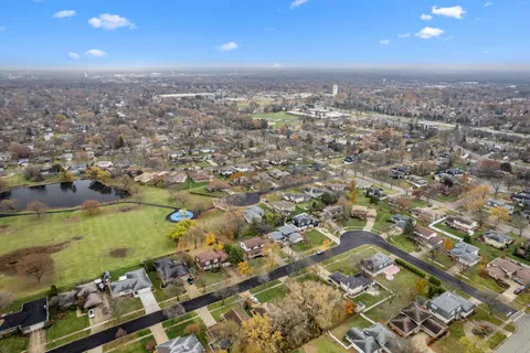 $715,000 | 7205 Walden Lane, Darien, IL 60561