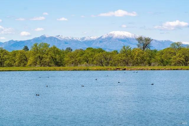 $2,849,000 | 21623 7 Lakes Road, Redding, CA 96003