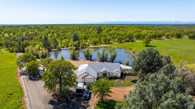 $2,849,000 | 21623 7 Lakes Road, Redding, CA 96003