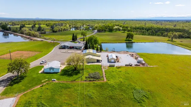 $2,849,000 | 21623 7 Lakes Road, Redding, CA 96003