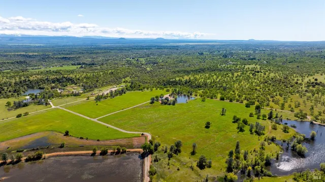$2,849,000 | 21623 7 Lakes Road, Redding, CA 96003