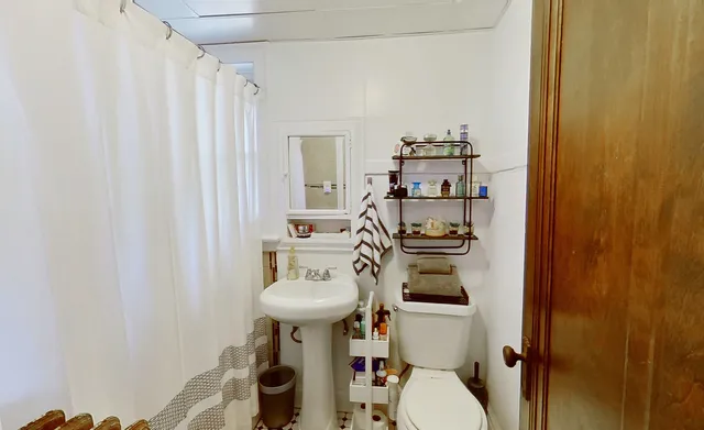 $1,075 | 6813 21st Street, Unit 1403, Berwyn, IL 60402