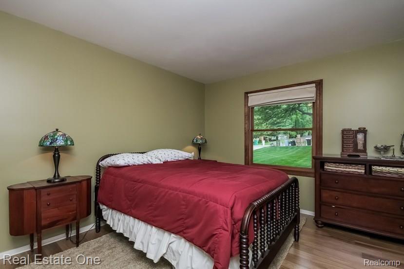 36245 West Lyman Road Farmington Hills, MI 48331 - Photo 13 of 38
