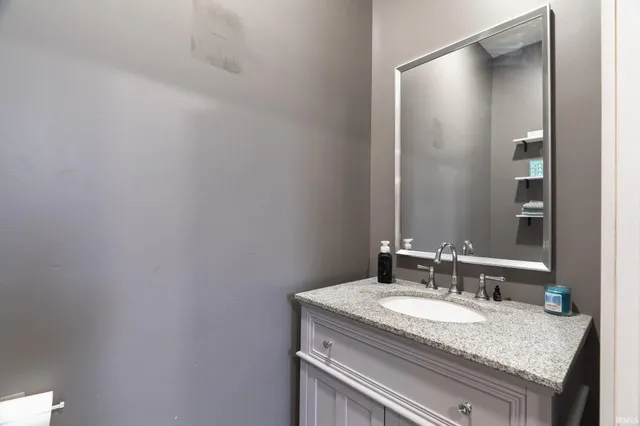 $275,000 | 609 Jefferson Street, Covington, IN 47932