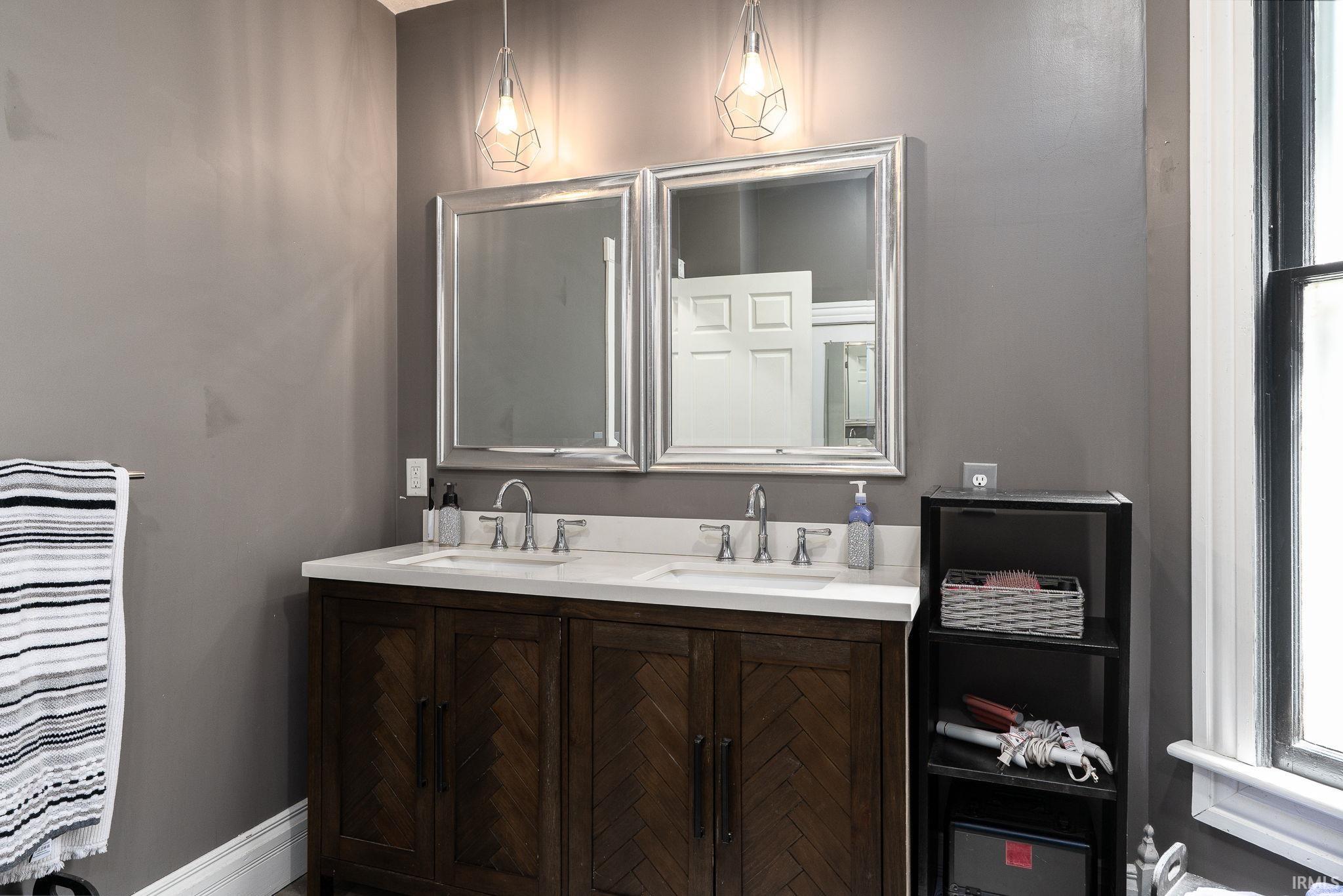 609 Jefferson Street Covington, IN 47932 - Photo 18 of 36