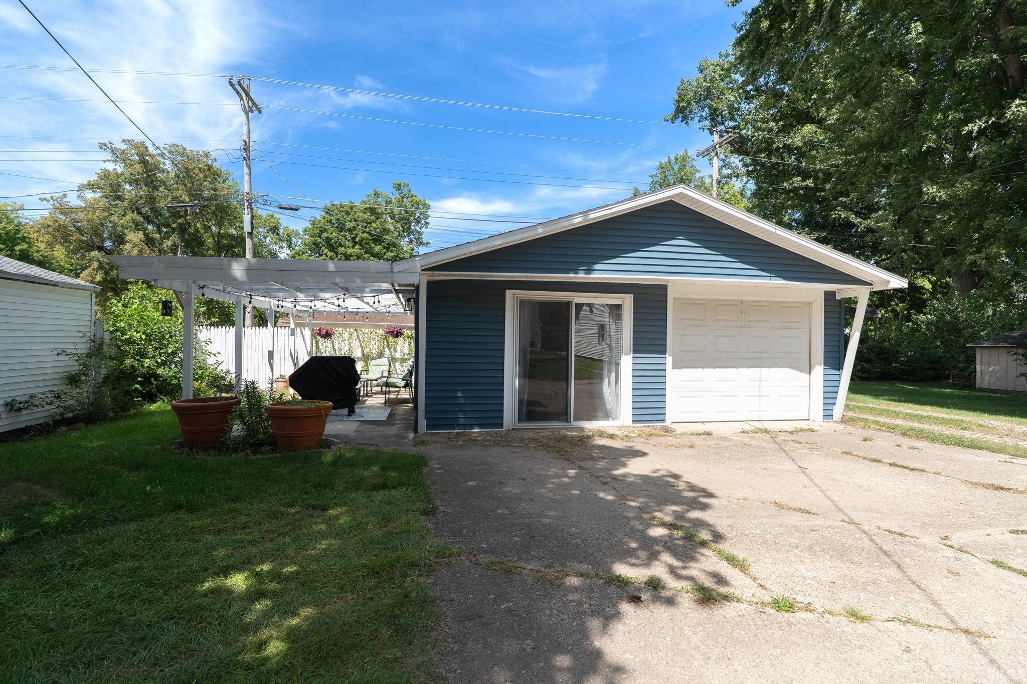 609 Jefferson Street Covington, IN 47932 - Photo 31 of 36