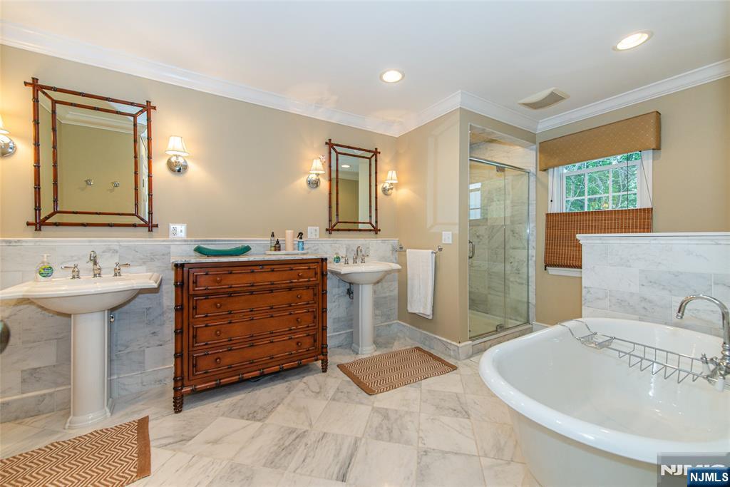 724 Ridge Road Butler, NJ 07405 - Photo 33 of 50